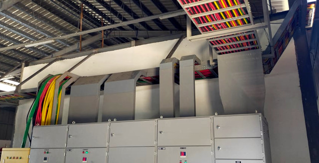 Low voltage switch gear for ULT